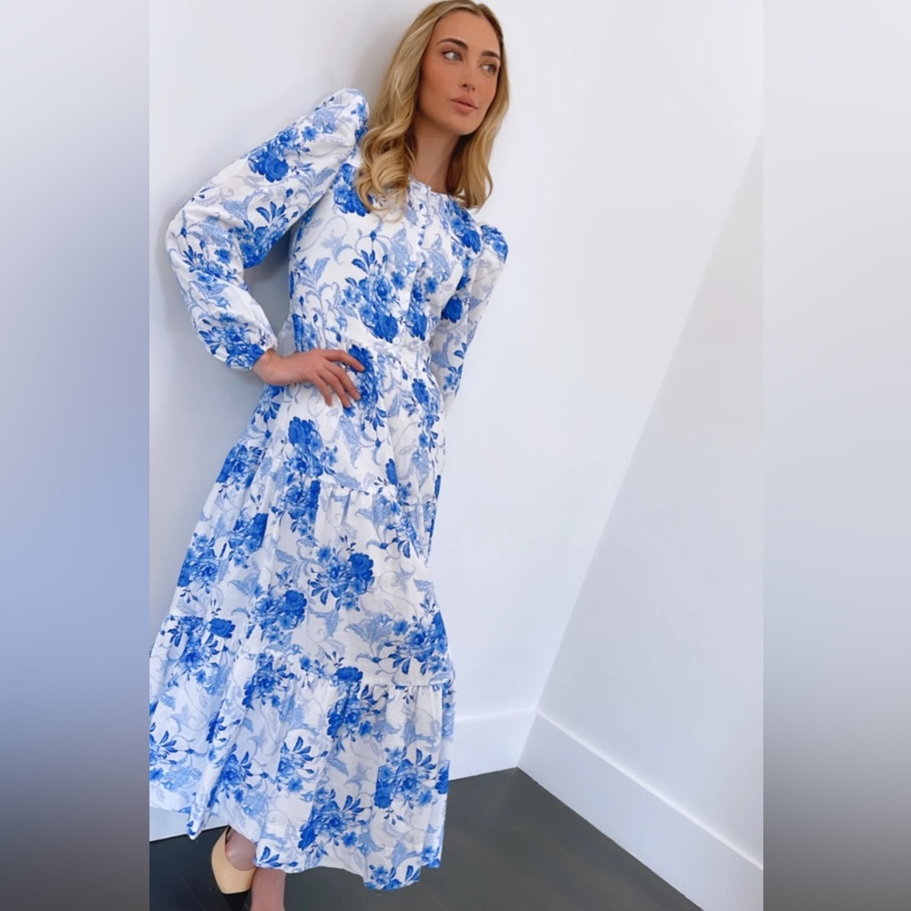 BYRD LILY FLORAL